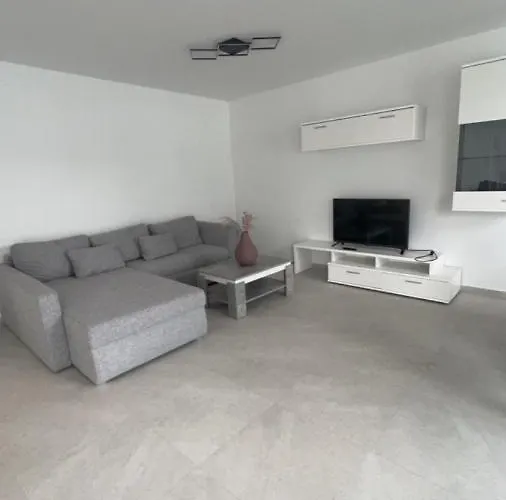 Schoene Neubauwohnung Mit Stil