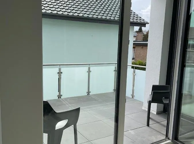 Schoene Neubauwohnung Mit Stil *