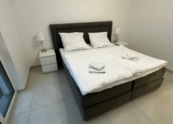 Schoene Neubauwohnung Mit Stil Appartement *